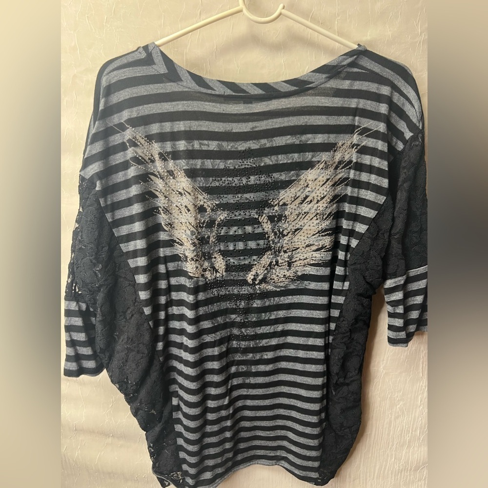 Crash & Burn Striped Rhinestone Dolman Top, Large, BUCKLE - Picture 4 of 5